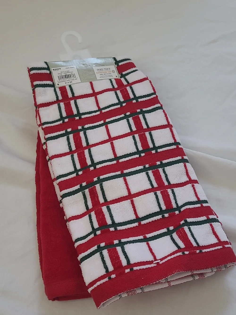 St Nicholas Monogrammed Red 'G' Holiday Towel Set 2 Pcs